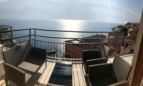 Balcony/Terrace, Other, Decorative detail