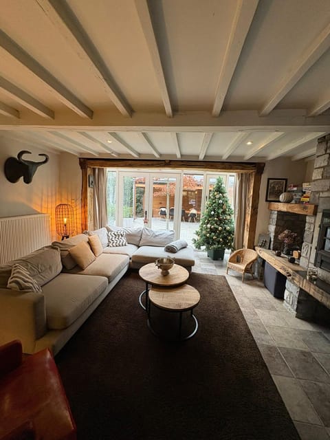 La Tête dans les Etoiles House in Wallonia, Belgium