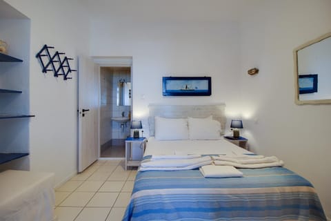 Agriolykos Pension Bed and Breakfast in Icaria