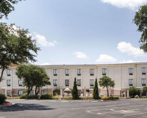 Comfort Inn & Suites Burnet Hotel in Texas