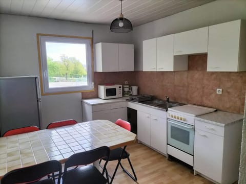 les lavandes House in Auvergne-Rhône-Alpes