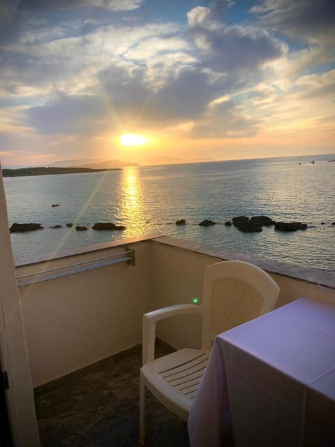 Natural landscape, View (from property/room), Balcony/Terrace, Sea view