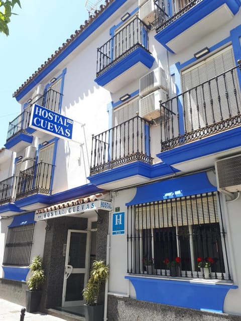 Hostal Cuevas Bed and Breakfast in Fuengirola