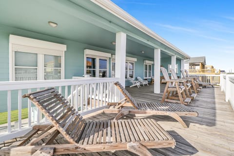 Out Of The Blue Home House in Texas City