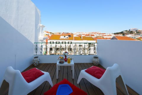 Timeless apartment at the heart of the village II Condo in Ericeira