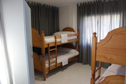 Photo of the whole room, Bedroom, bunk bed