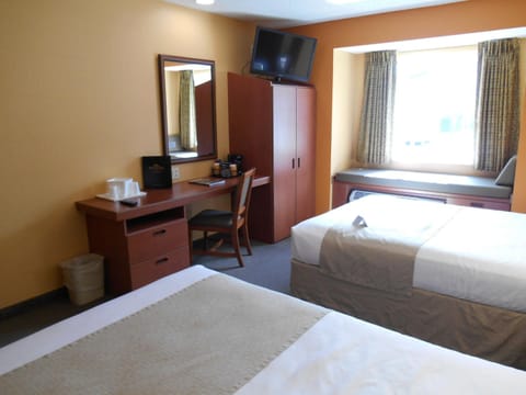 Microtel Inn & Suites by Wyndham Cherokee Hotel in Cherokee
