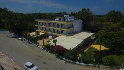 Bird's eye view, Floor plan, On site