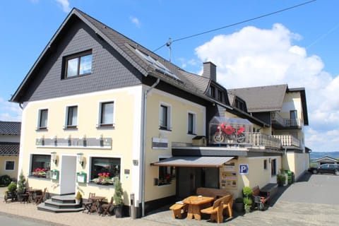 Property building, Balcony/Terrace