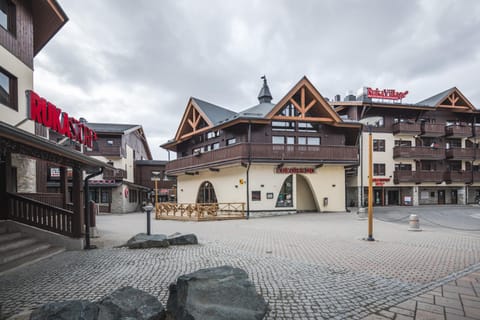 Ski-Inn RukaVillage Condo in Lapland