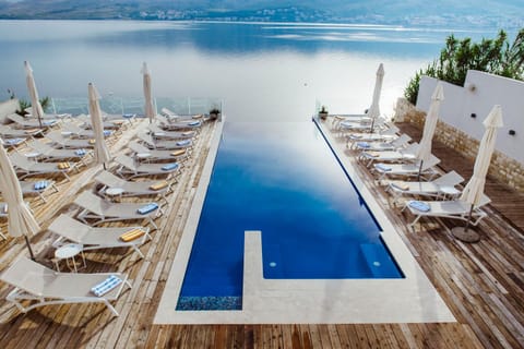 Pool view, Sea view, Swimming pool