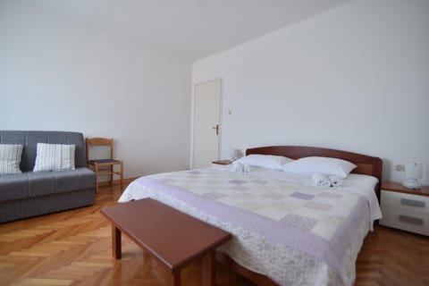 Apartmani Badurina - Maslina Apartment in Lun