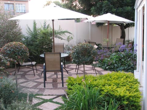 Melody Guest House Bed and Breakfast in Pretoria
