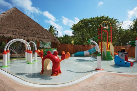 Dreams Sapphire Resort & Spa Resort in State of Quintana Roo