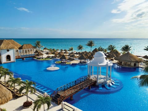 Dreams Sapphire Resort & Spa Resort in State of Quintana Roo