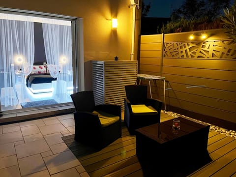 Patio, Pool view