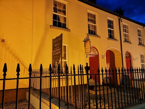 Townsend House Guest House Bed and Breakfast in Co. Tipperary, Ireland