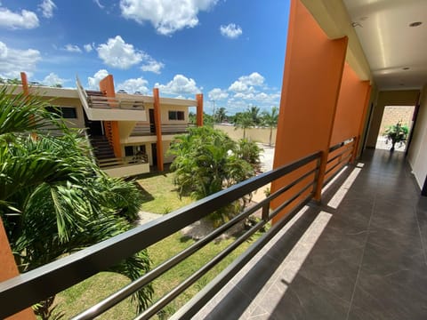 Day, Balcony/Terrace, Garden view