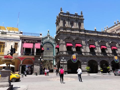 Hotel La Alhondiga Hotel in Puebla