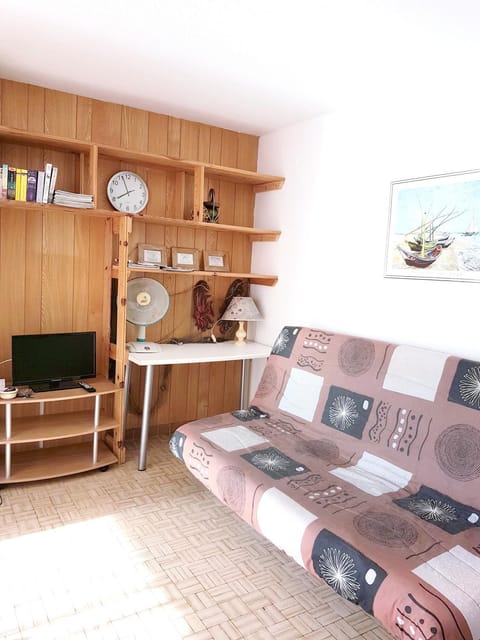 Appartement d'une chambre a Port Leucate a 100 m de la plage avec terrasse amenagee Condo in Leucate