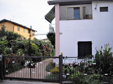 Annabelle Haus in Somma Lombardo