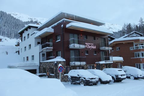 Property building, Winter