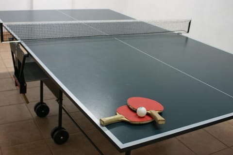 Table tennis