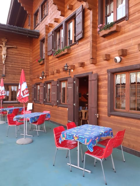 B&B Pension Lärch Bed and Breakfast in Canton of Valais