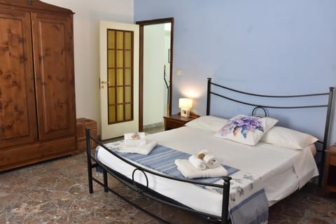 Plaza Apartment in Naxos