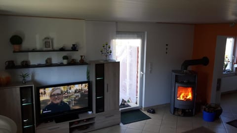 Living room, Photo of the whole room