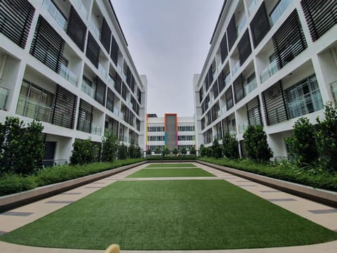 Inner courtyard view