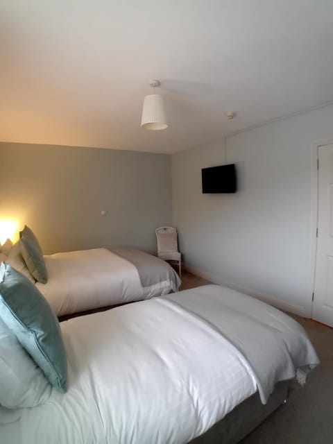Fairwinds Guest Accommodation Bed and Breakfast in Doolin
