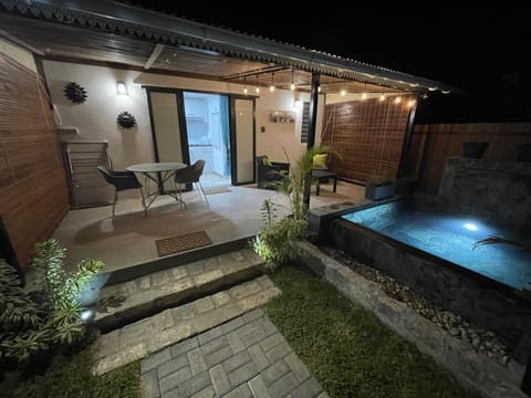 Night, Garden, Garden view, Pool view, Swimming pool