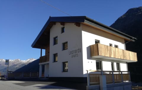 Leonards Aparts Apartment in Canton of Grisons