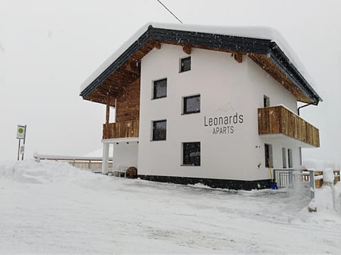 Leonards Aparts Apartment in Canton of Grisons
