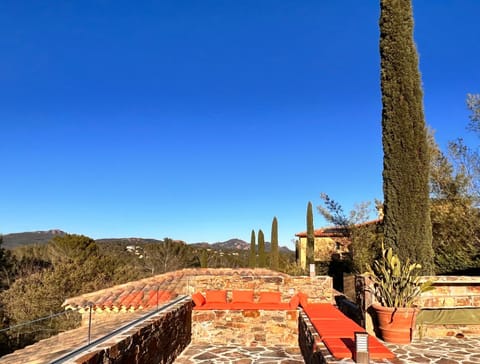 Patio, View (from property/room), Balcony/Terrace, Photo of the whole room, Garden view, Mountain view, Sunrise