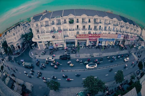 THE MONDAY Apartment Condo in Ho Chi Minh City