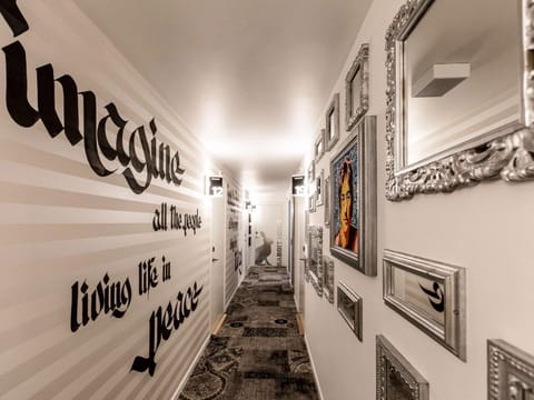 ibis Styles Lausanne Center MadHouse Hotel in Lausanne