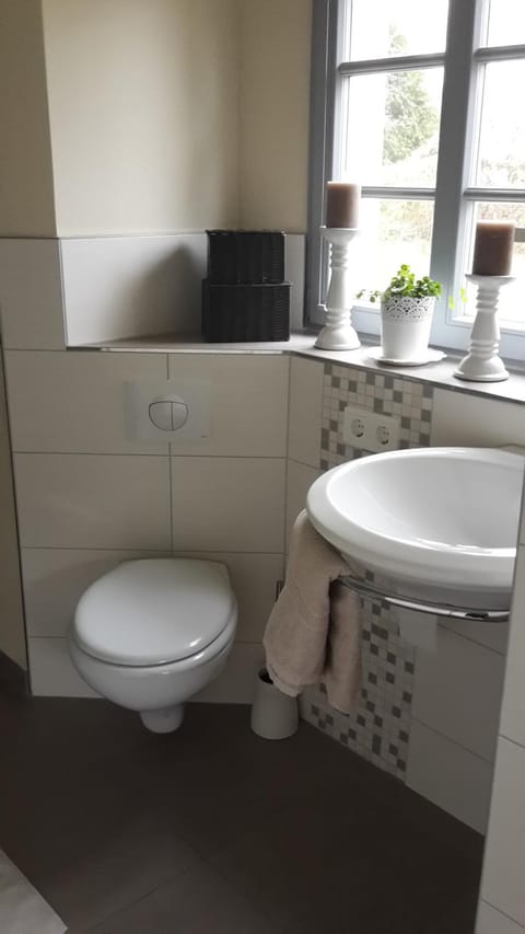 Bathroom, Photo of the whole room