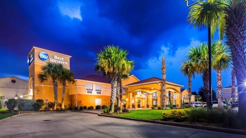 Property building, Property building, Night, On site, Time of day, Sunset