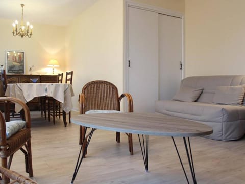 Appartement La Rochelle, 2 pièces, 4 personnes - FR-1-246-301 Condo in La Rochelle