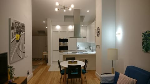 Kitchen or kitchenette, Living room, Photo of the whole room, Dining area