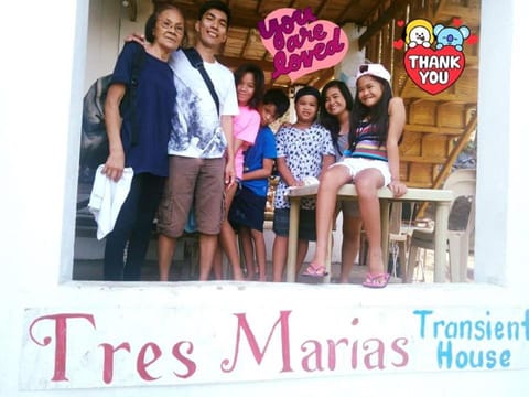 Tres marias transient house in masasa beach Bed and Breakfast in Calabarzon