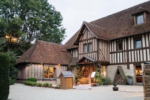 Property building, Garden, Garden view