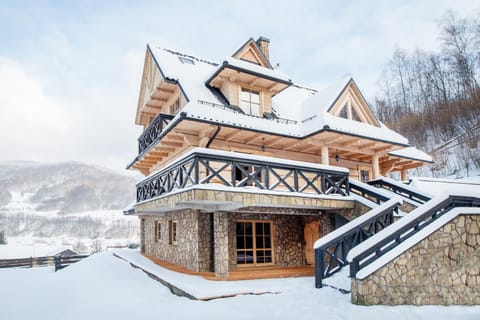 Facade/entrance, Winter, Balcony/Terrace, Floor plan