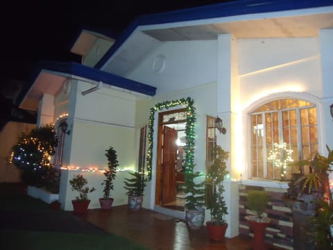 Donsol Aguluz Homestay Location de vacances in Bicol