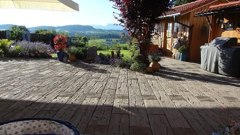 Garden, Balcony/Terrace