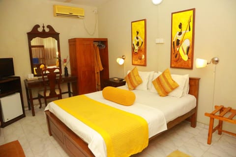 Ranveli Beach Resort Hotel in Dehiwala-Mount Lavinia