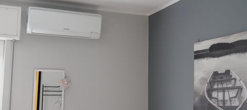 Other, Photo of the whole room