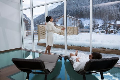 Massage, Spa and wellness centre/facilities, Spa and wellness centre/facilities